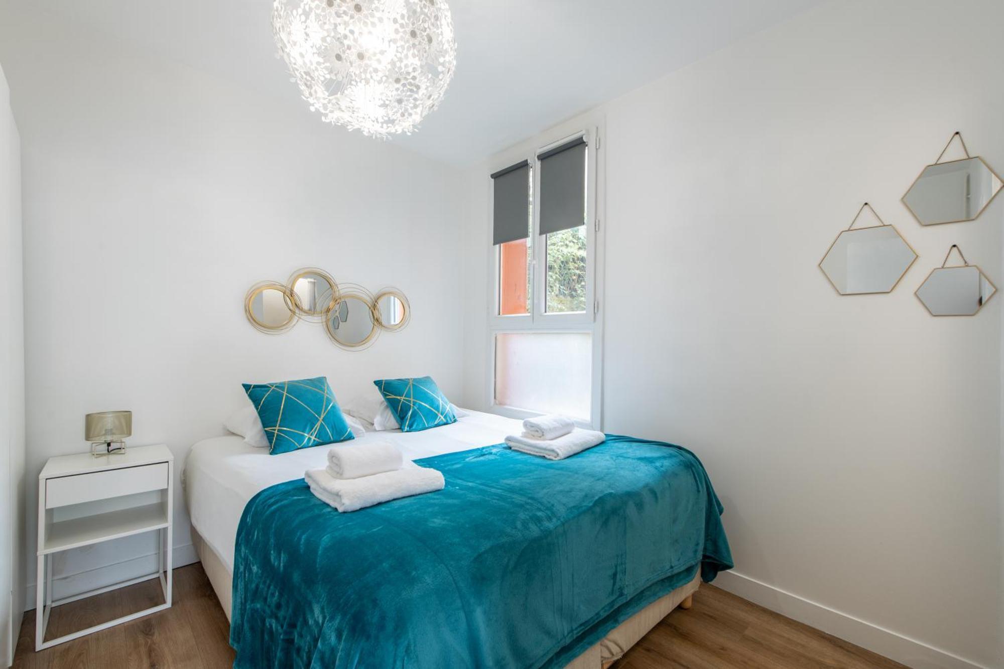 Spacious And Bright 2-Bedroom Large Apartment Very Close To Paris - Near Metro บูโลญบียองกูร์ ภายนอก รูปภาพ