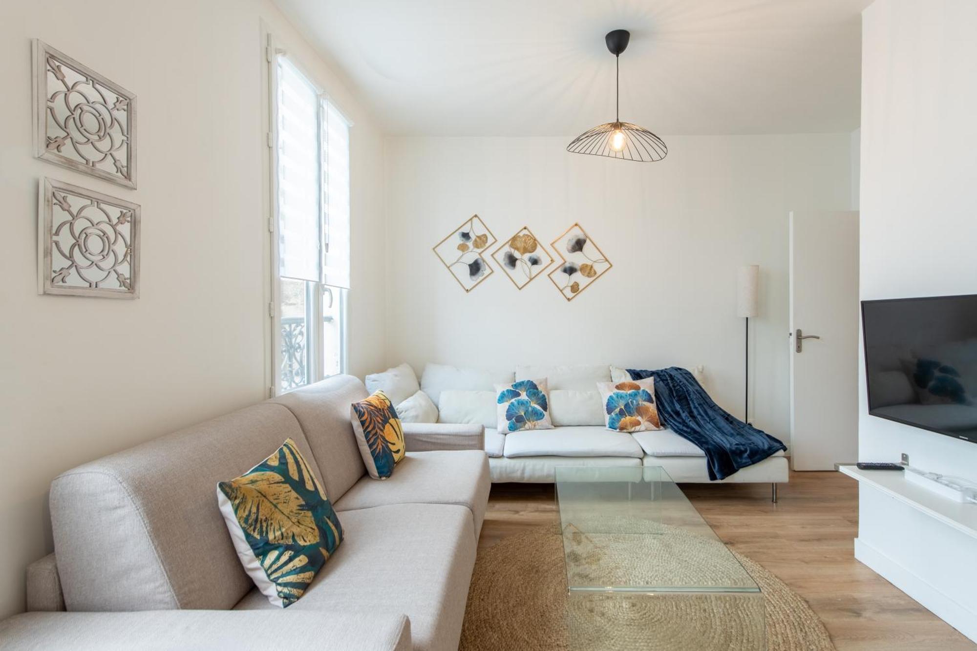 Spacious And Bright 2-Bedroom Large Apartment Very Close To Paris - Near Metro บูโลญบียองกูร์ ภายนอก รูปภาพ