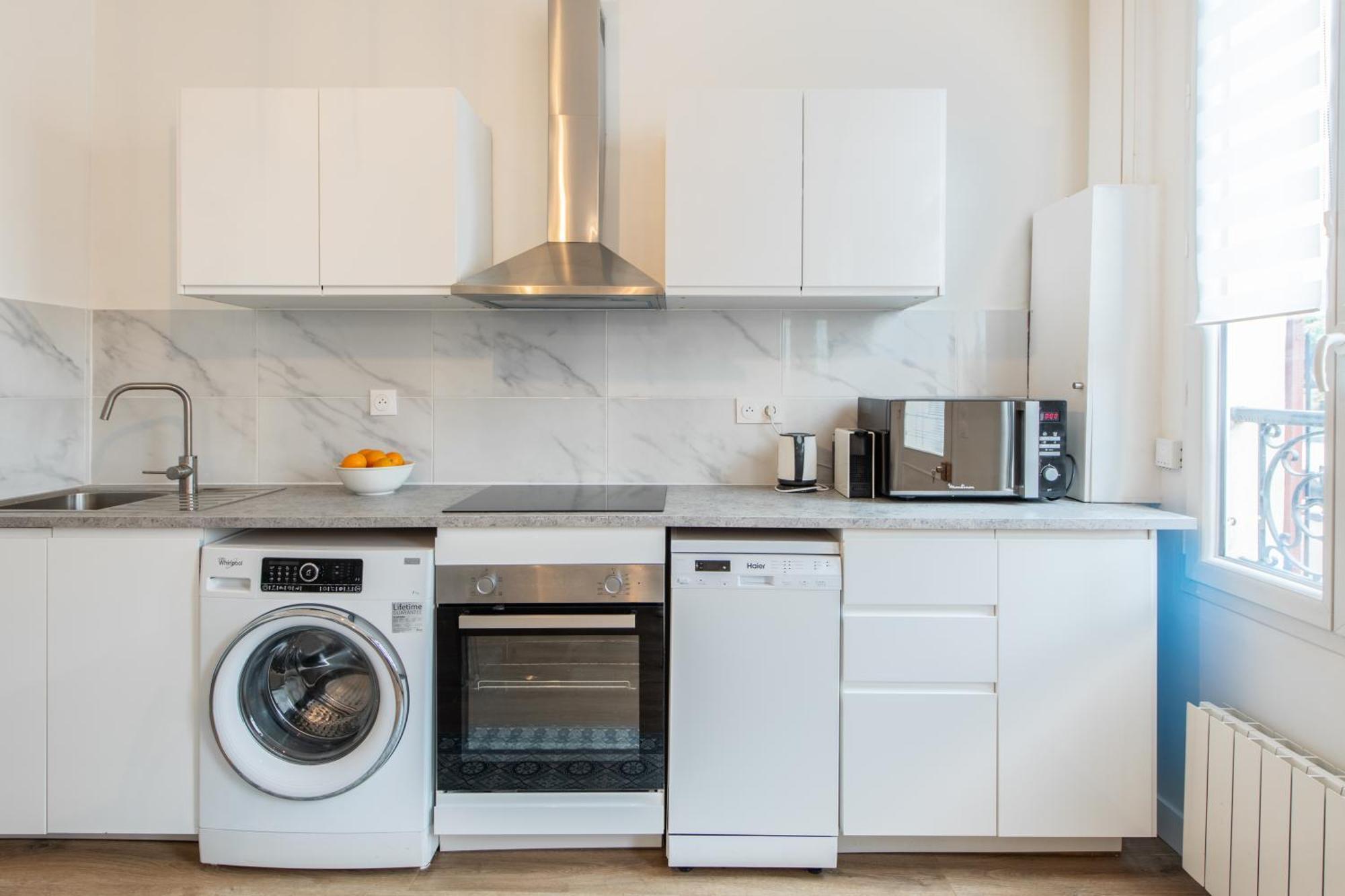 Spacious And Bright 2-Bedroom Large Apartment Very Close To Paris - Near Metro บูโลญบียองกูร์ ภายนอก รูปภาพ
