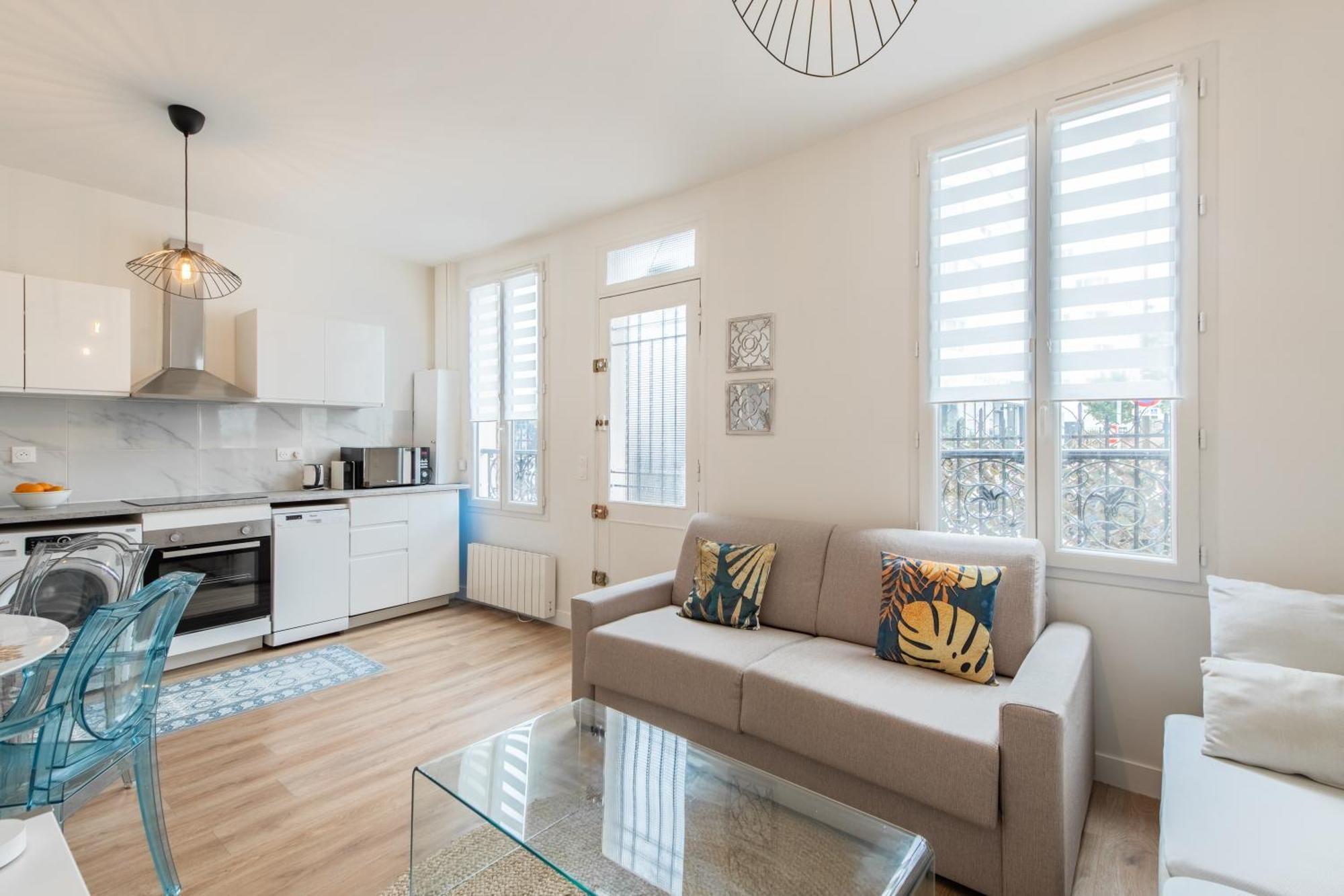 Spacious And Bright 2-Bedroom Large Apartment Very Close To Paris - Near Metro บูโลญบียองกูร์ ภายนอก รูปภาพ